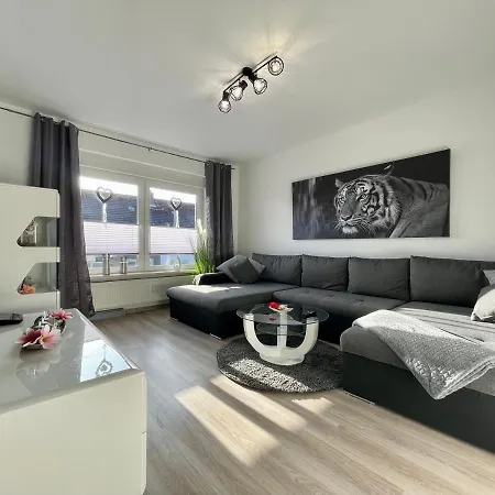 - Ausstattung - Kostenlos Netflix/wifi/parken *