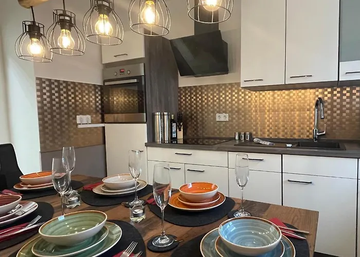 - Ausstattung - Kostenlos Netflix/wifi/parken *