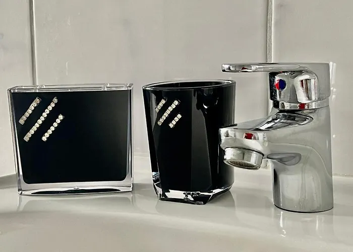 - Ausstattung - Kostenlos Netflix/wifi/parken *